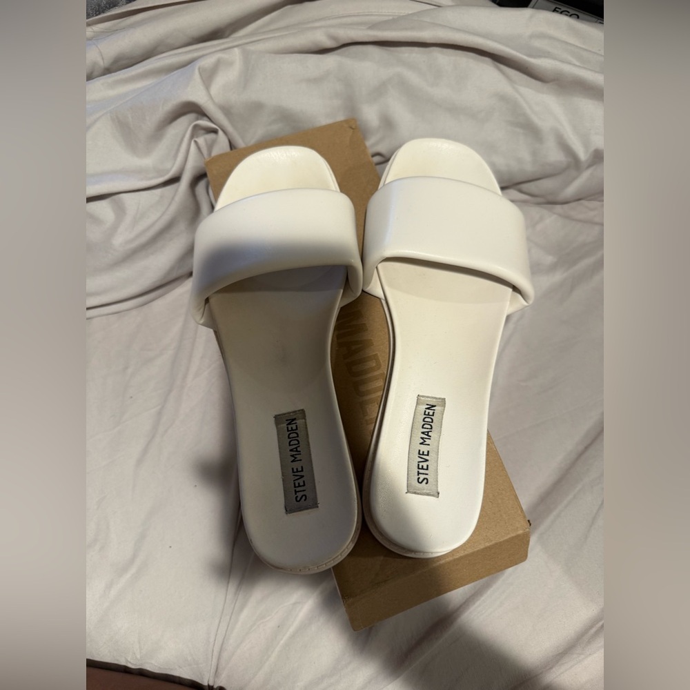 Steve Madden Sandals